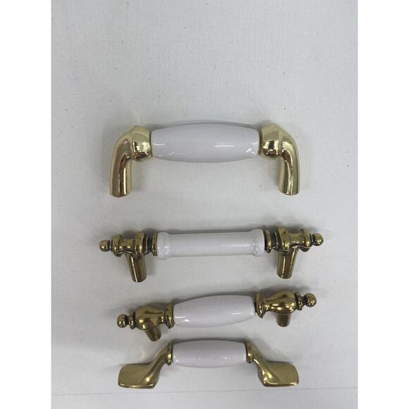 Vintage Lot of 4 White Porcelain/Brass/Gold Cabinet Knobs Drawer Pulls Handles - Picture 8 of 9
